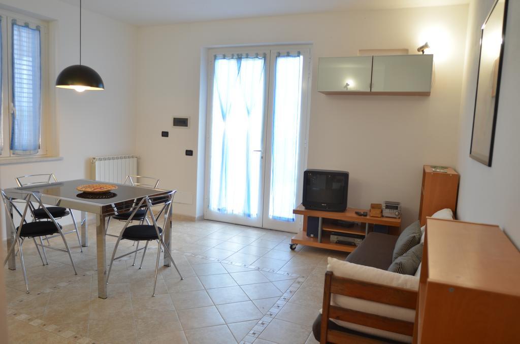 La Perla Del Magra Holidays House Holiday home Monte Marcello