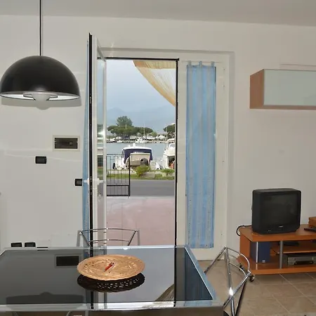 La Perla Del Magra Holidays House Monte Marcello Exterior photo