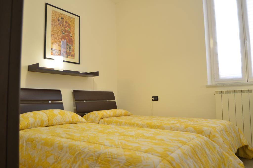 La Perla Del Magra Holidays House *